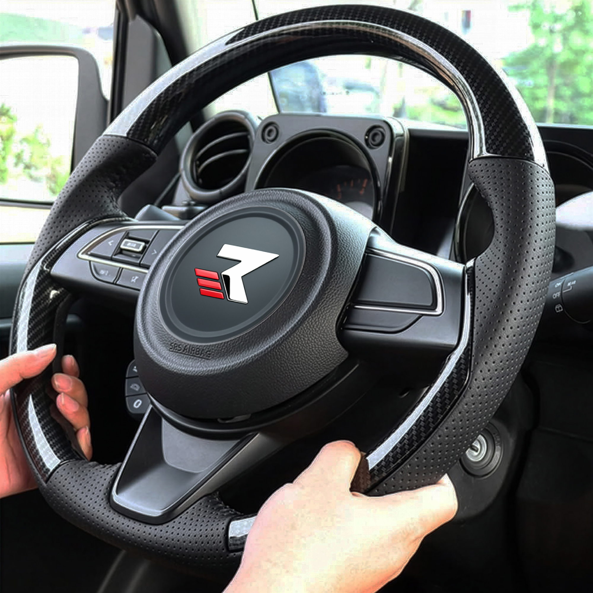 rsj53-sportlenkrad-fuer-jimny-2-1