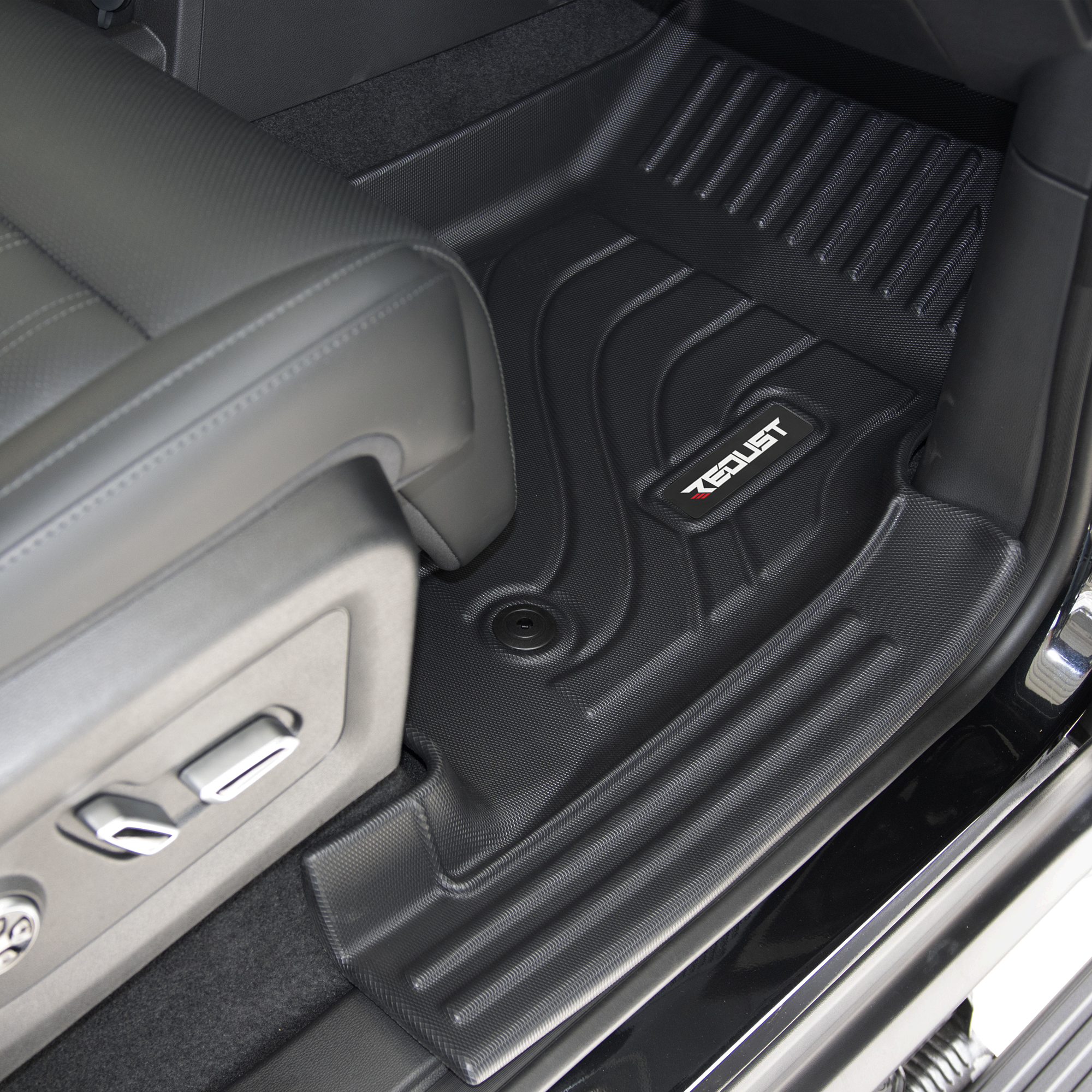 TPE-Fußmatten mit REDUST Logo für BAIC BJ40 – Bild 3